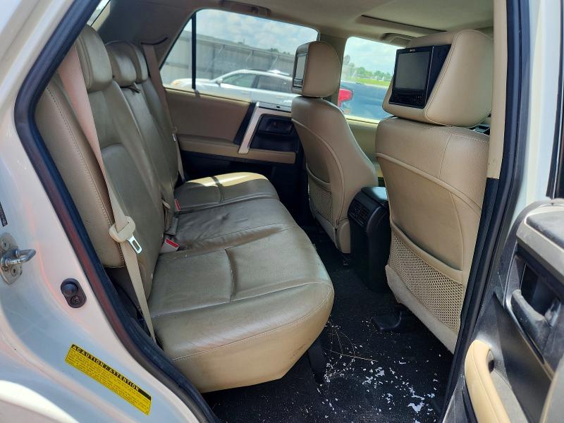 56896656 :رقم المزاد ، JTEZU5JR2A5004105 vin ، 2010 Toyota 4runner مزاد بيع