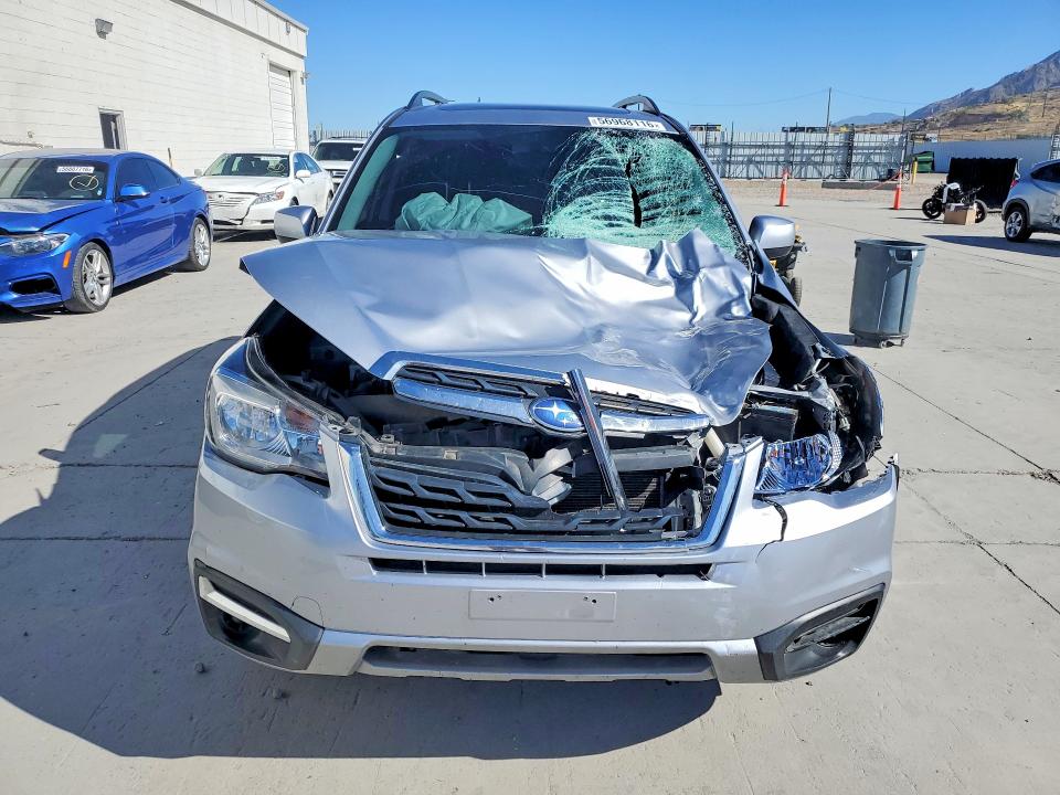 2017 Subaru Forester მანქანა იყიდება აუქციონზე, vin: JF2SJAEC2HH513330, აუქციონის ნომერი: 56968116