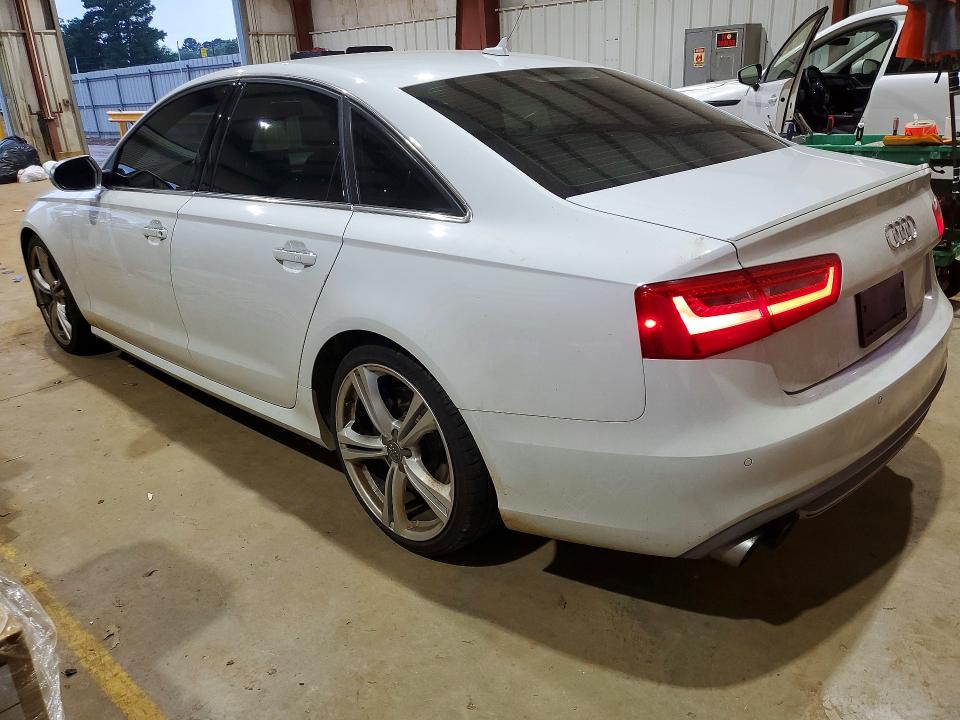 55734756 :رقم المزاد ، WAUF2AFC5DN138859 vin ، 2013 Audi S6 مزاد بيع