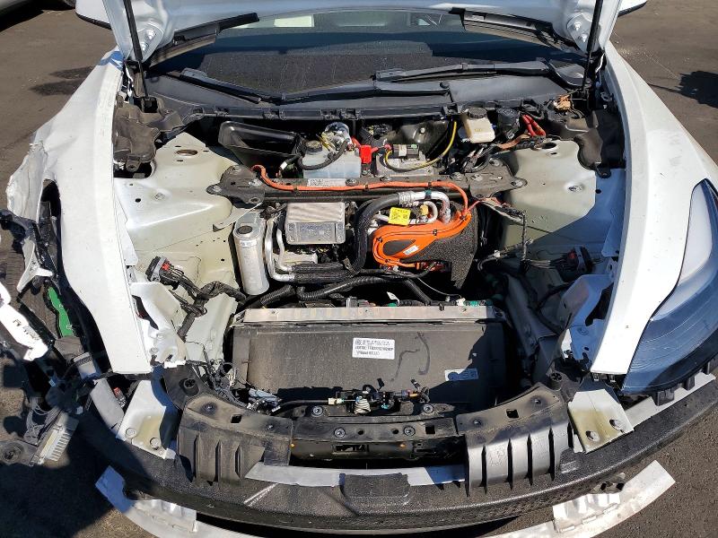 58278886 :رقم المزاد ، 5YJ3E1EA8NF352113 vin ، 2022 Tesla Model 3 مزاد بيع