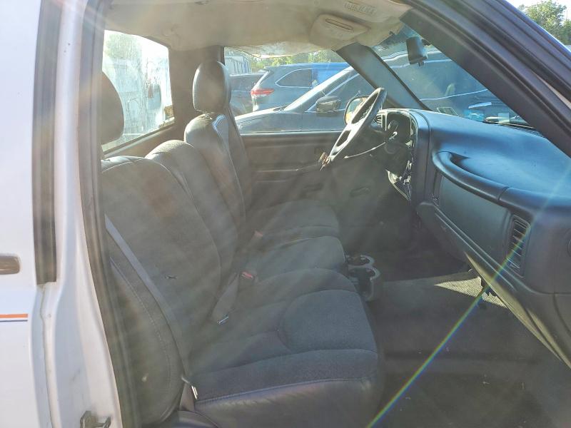 Auction sale of the 2004 Chevrolet Silverado, vin: 1GCEC14V64Z253544, lot number: 55932546