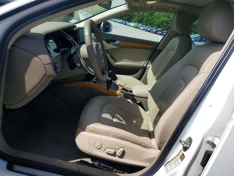 2010 Audi A4 მანქანა იყიდება აუქციონზე, vin: WAUBFAFL2AN052083, აუქციონის ნომერი: 58071226