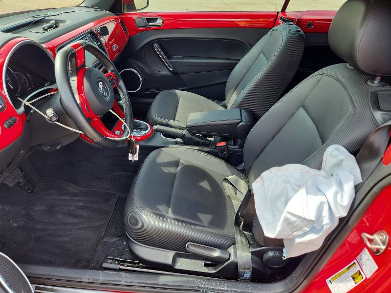 59183316 :رقم المزاد ، 3VW5DAAT6KM505515 vin ، 2019 Volkswagen Beetle مزاد بيع