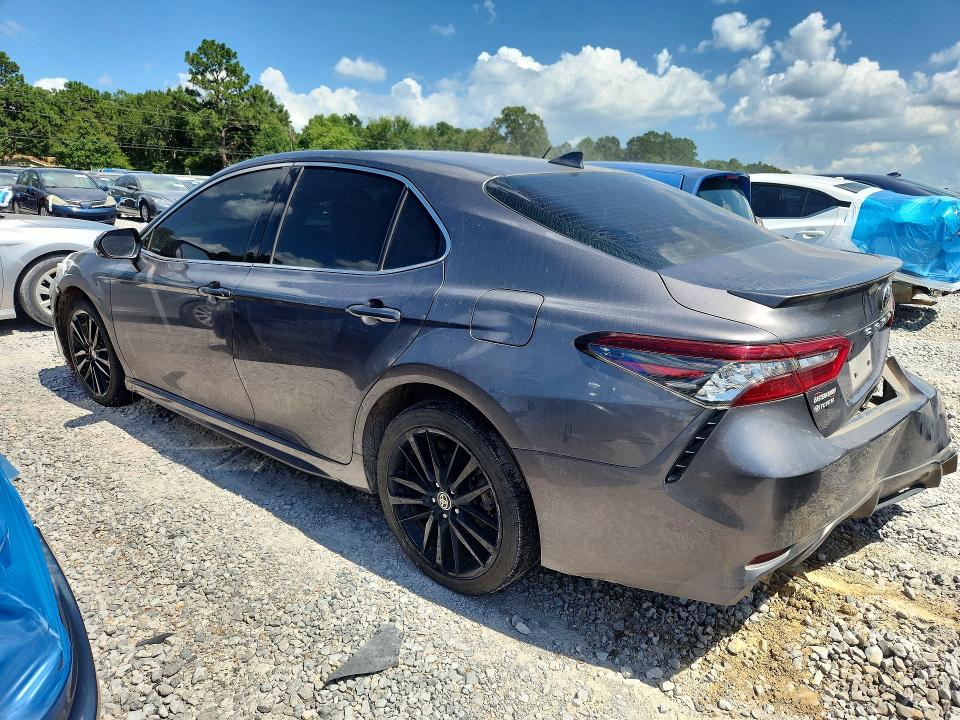 58364016 :رقم المزاد ، 4T1K61AK6NU706124 vin ، 2022 Toyota Camry مزاد بيع