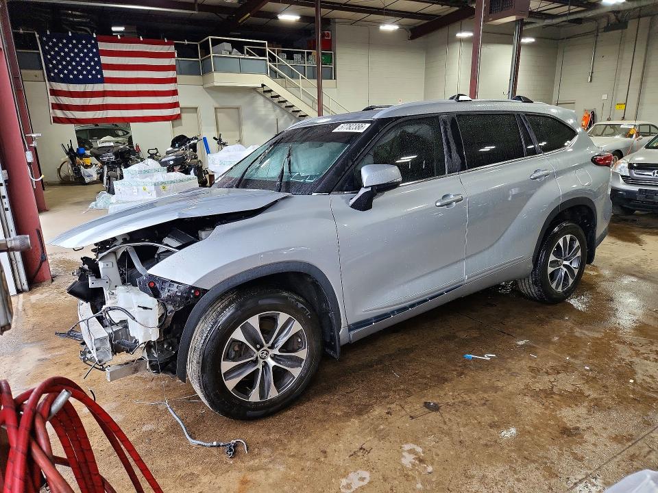 Aukcja sprzedaży 2023 Toyota Highlander, vin: 5TDKDRBH5PS046600, numer aukcji: 57782386