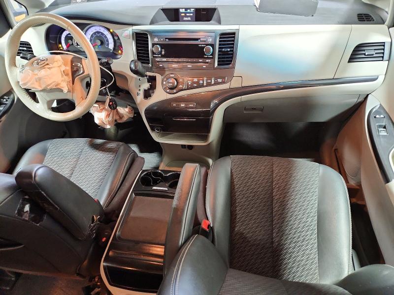 55989226 :رقم المزاد ، 5TDXK3DC0BS064151 vin ، 2025 Toyota Sienna مزاد بيع