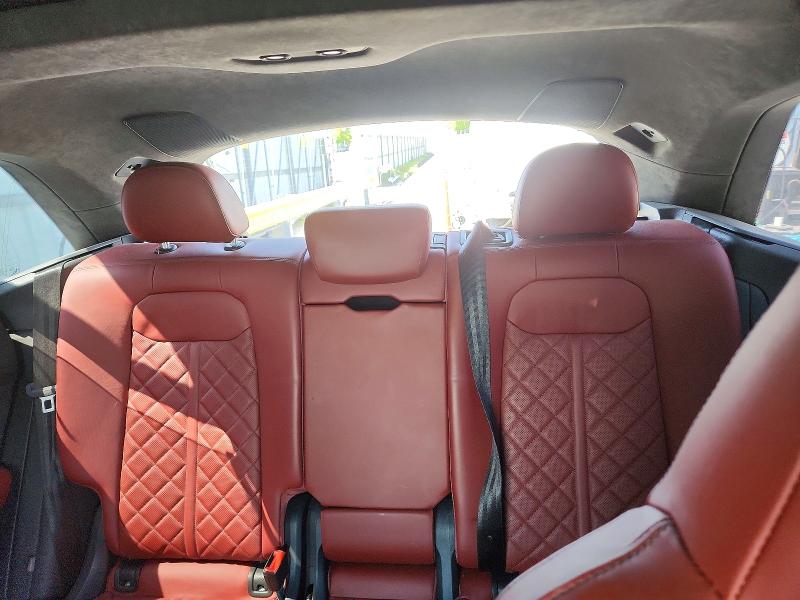 54763466 :رقم المزاد ، WA1CWBF14MD011633 vin ، 2021 Audi Sq8 مزاد بيع