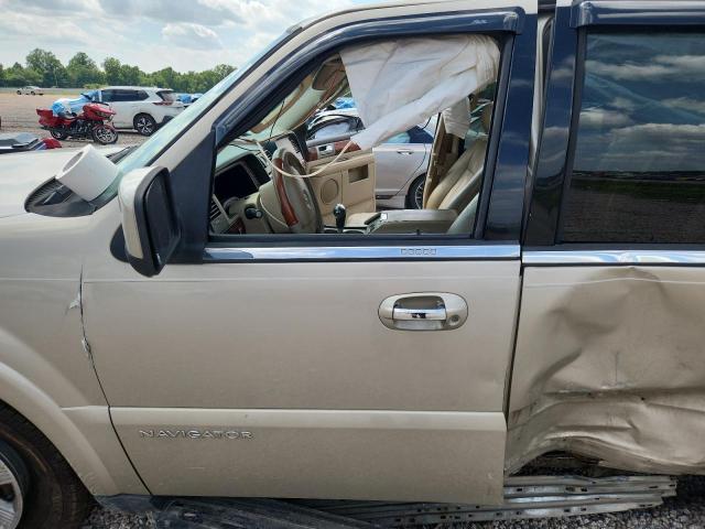 57383396 :رقم المزاد ، 5LMFU28535LJ15765 vin ، 2005 Lincoln Navigator مزاد بيع