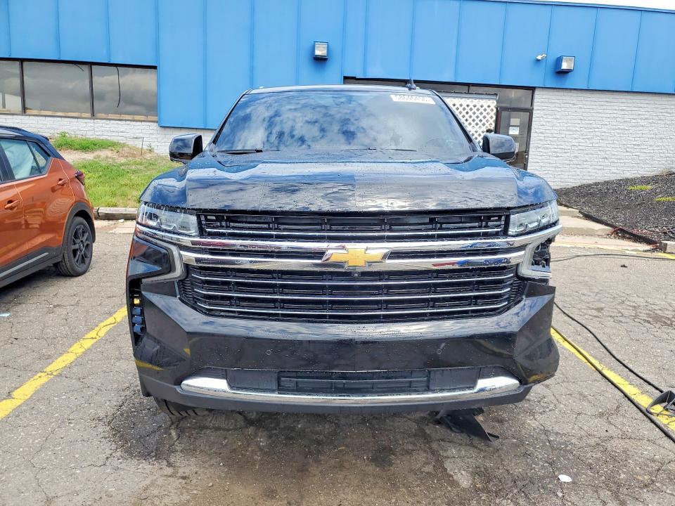 2022 Chevrolet Suburban მანქანა იყიდება აუქციონზე, vin: 1GNSKCKDXNR205307, აუქციონის ნომერი: 58646456