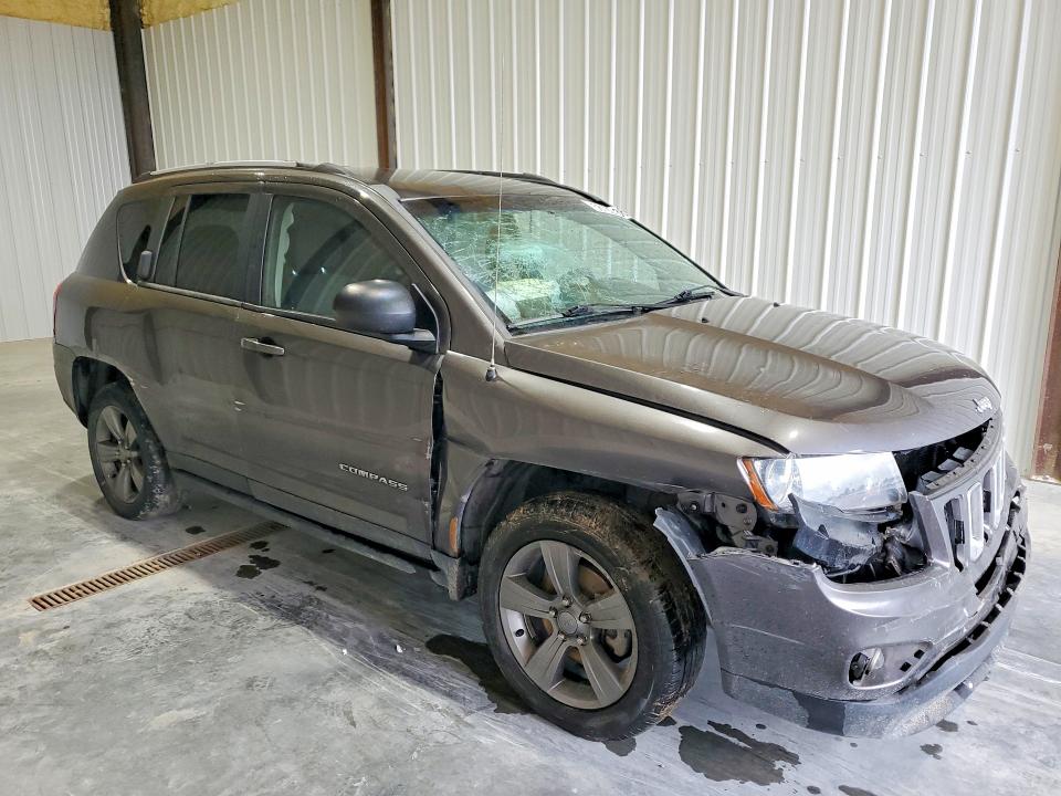 58108436 :رقم المزاد ، 1C4NJCBA1HD146521 vin ، 2017 Jeep Compass مزاد بيع