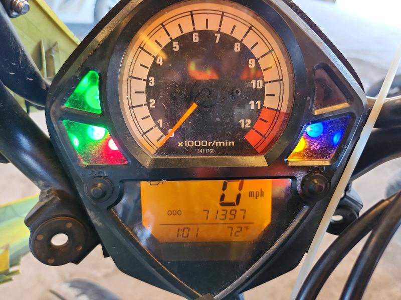 57040406 :رقم المزاد ، JS1VP53A152103047 vin ، 2005 Suzuki Sv650 مزاد بيع