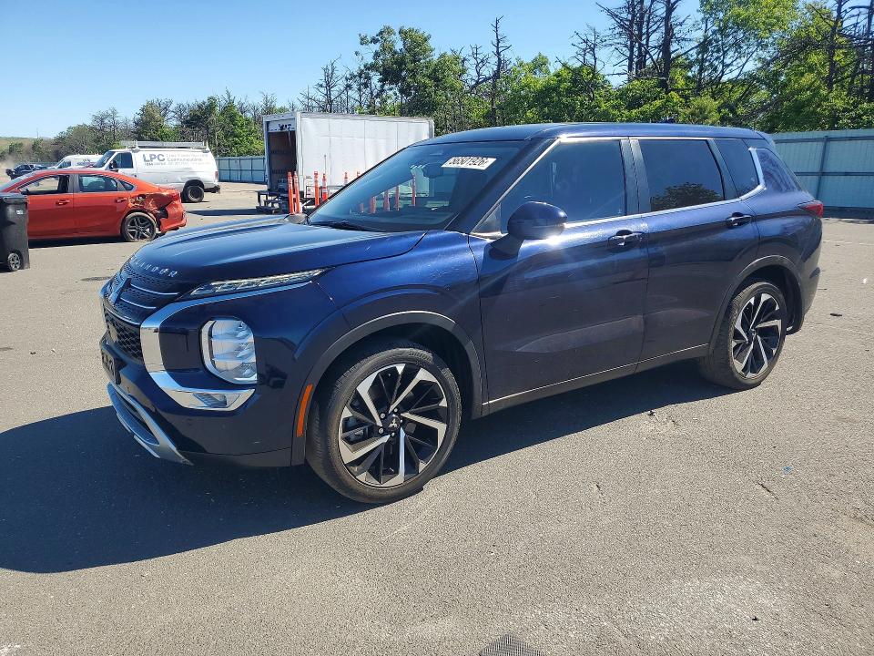 2022 Mitsubishi Outlander მანქანა იყიდება აუქციონზე, vin: JA4J4UA82NZ011535, აუქციონის ნომერი: 56501926