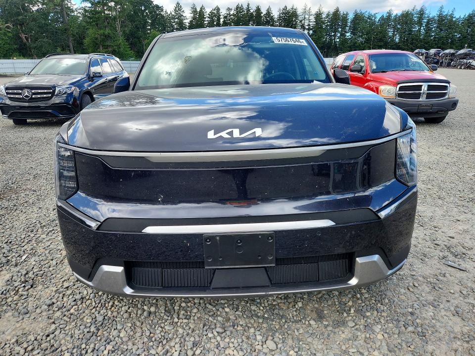 57567646 :رقم المزاد ، 5XYAB5S1XTG007165 vin ، 2026 Kia Ev9 مزاد بيع