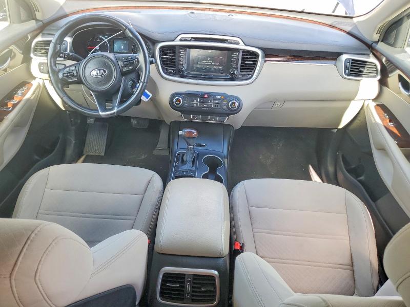2017 Kia Sorento მანქანა იყიდება აუქციონზე, vin: 5XYPGDA38HG262039, აუქციონის ნომერი: 57429816