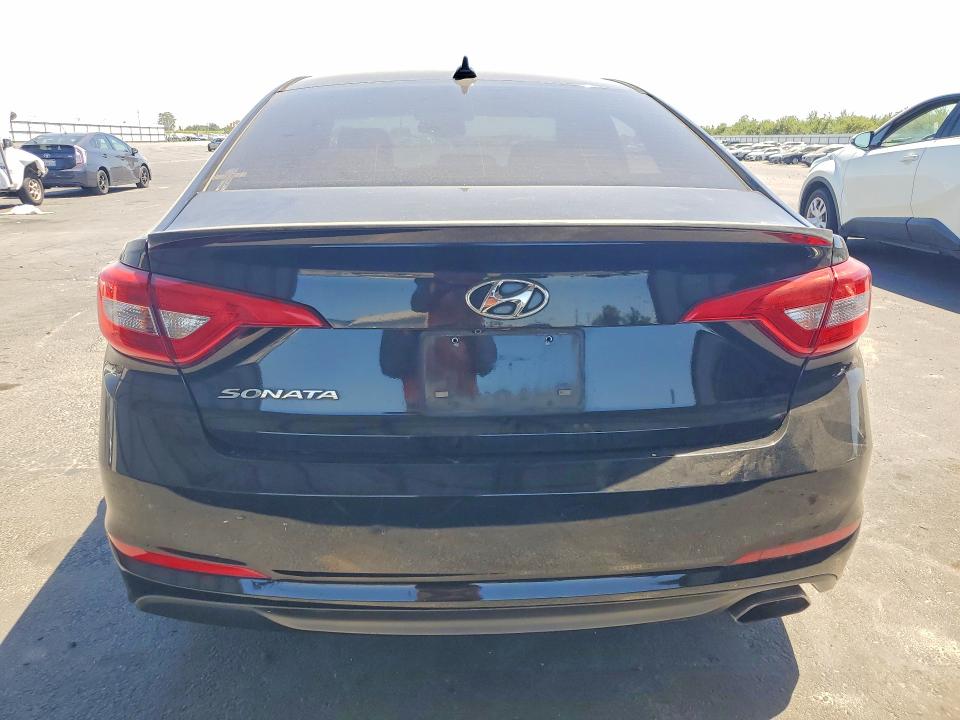 58458216 :رقم المزاد ، 5NPE24AF0FH189724 vin ، 2015 Hyundai Sonata مزاد بيع