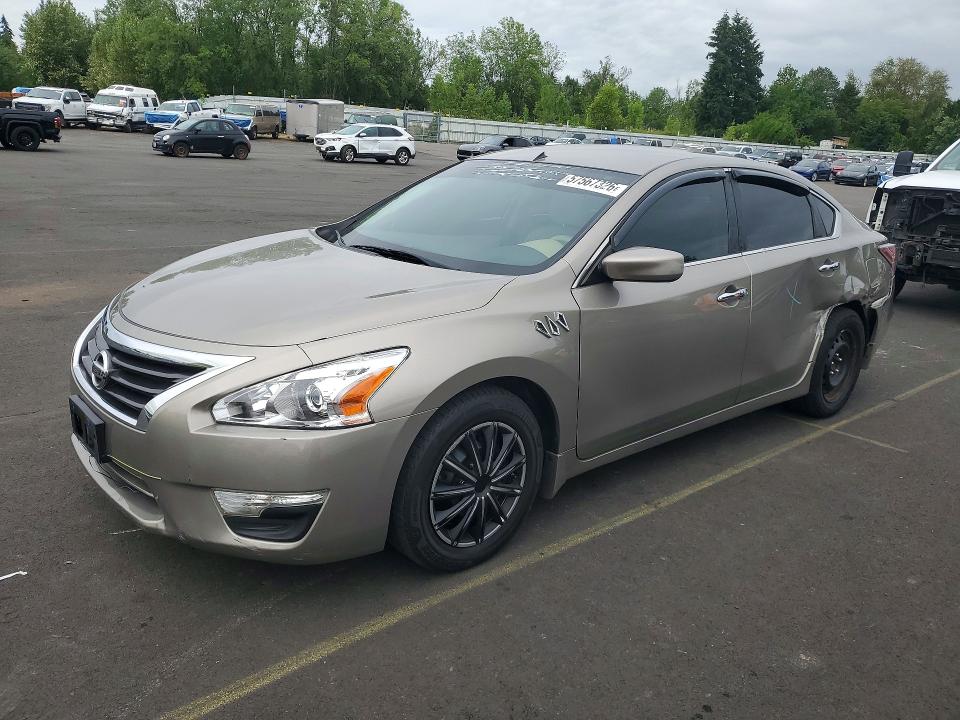 Auction sale of the 2015 Nissan Altima, vin: 1N4AL3AP3FN301646, lot number: 57567326