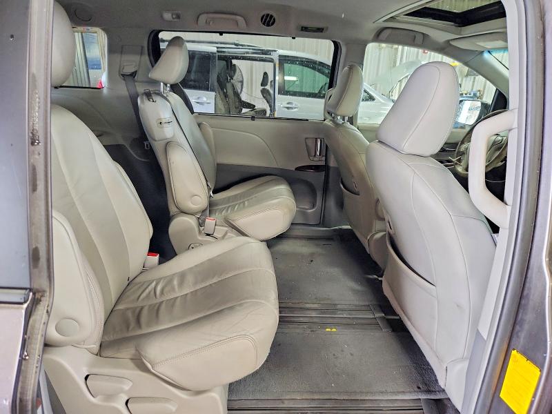 Продажа на аукционе авто 2011 Toyota Sienna, vin: 5TDYK3DC6BS025374, номер лота: 55891846