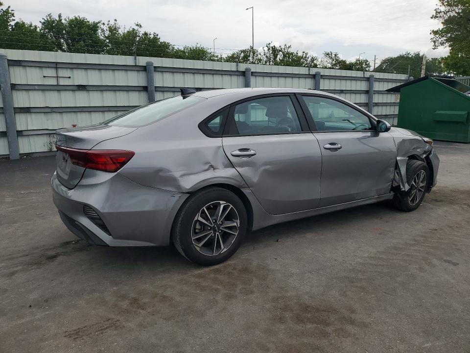 2023 Kia Forte მანქანა იყიდება აუქციონზე, vin: 3KPF24AD8PE663041, აუქციონის ნომერი: 55976926
