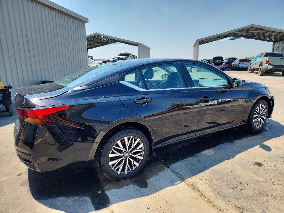 2026 Nissan Altima მანქანა იყიდება აუქციონზე, vin: 1N4BL4DV5TN305214, აუქციონის ნომერი: 58086366