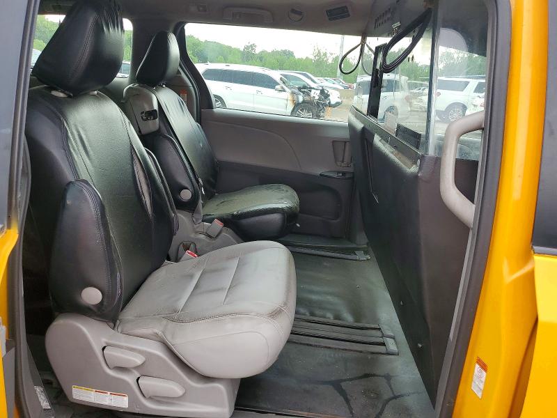 2017 Toyota Sienna მანქანა იყიდება აუქციონზე, vin: 5TDZZ3DC7HS868850, აუქციონის ნომერი: 57136886