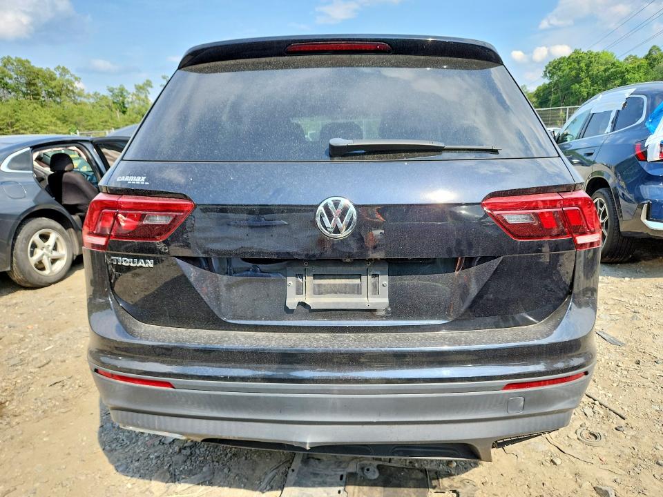 57579786 :رقم المزاد ، 3VV1B7AX0KM162800 vin ، 2019 Volkswagen Tiguan مزاد بيع