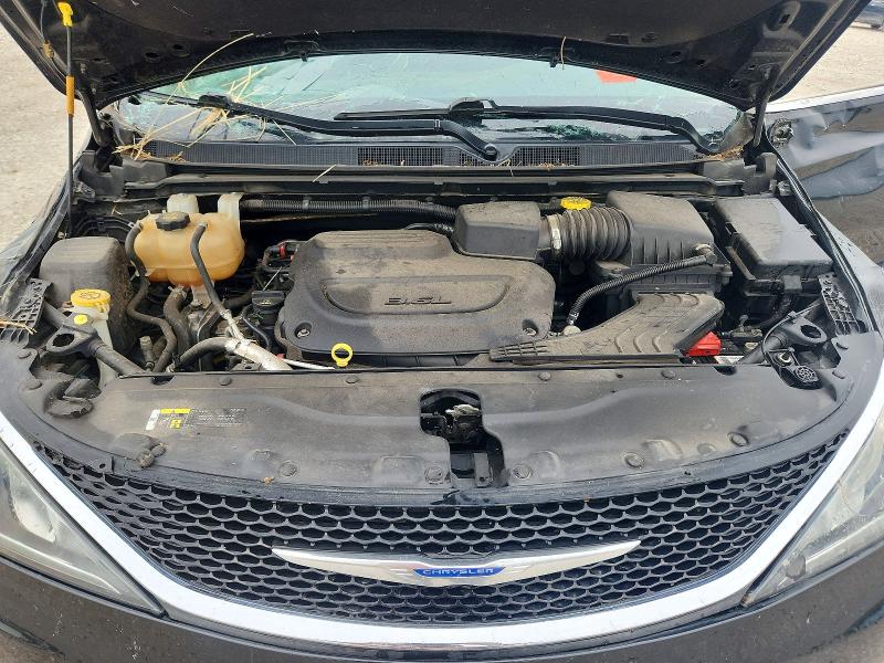57240286 :رقم المزاد ، 2C4RC1BG5KR554836 vin ، 2019 Chrysler Pacifica مزاد بيع