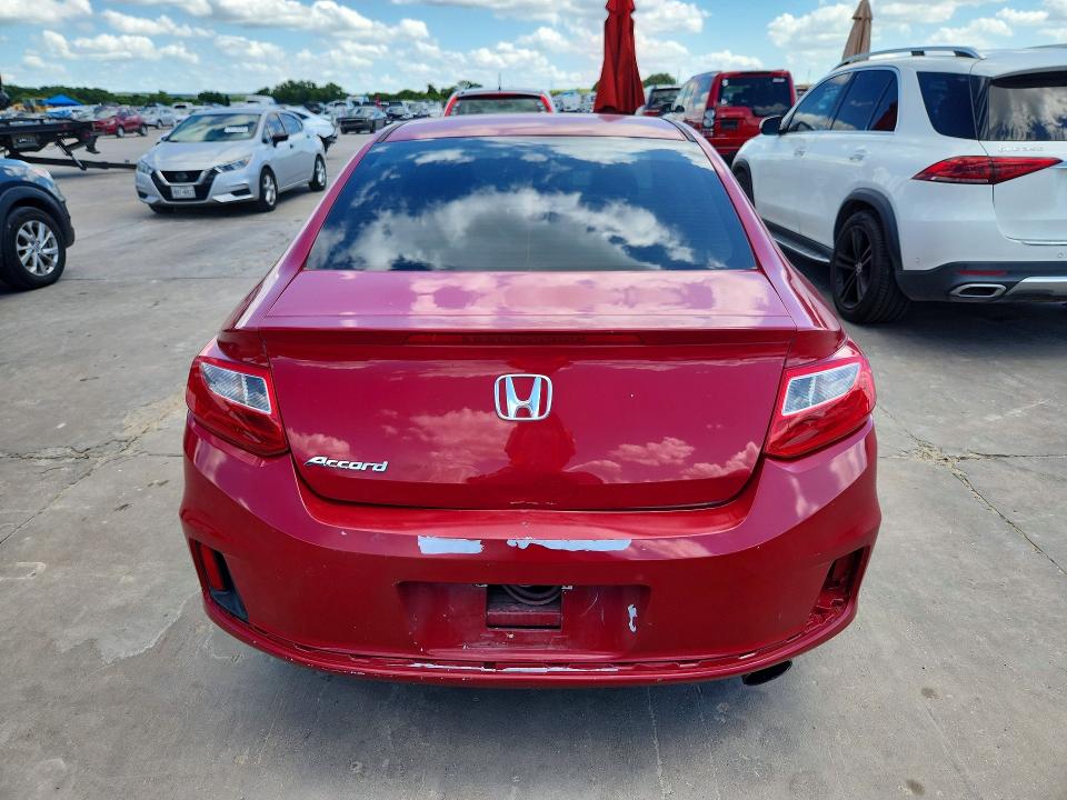 2015 Honda Accord მანქანა იყიდება აუქციონზე, vin: 1HGCT1B35FA002011, აუქციონის ნომერი: 57030756
