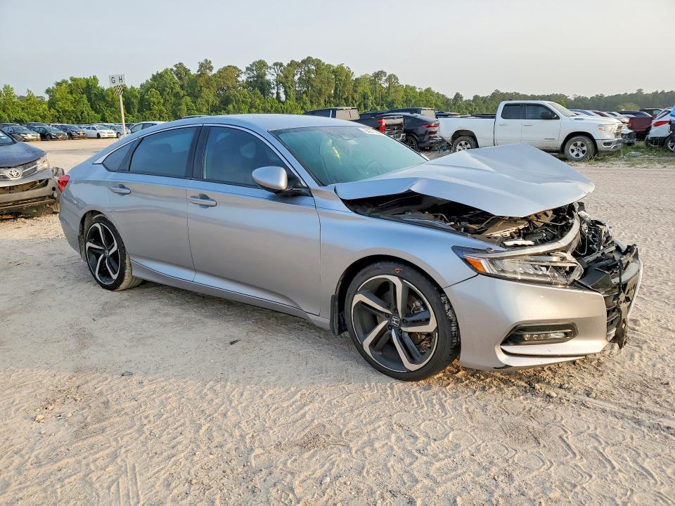 2018 Honda Accord მანქანა იყიდება აუქციონზე, vin: 1HGCV1F31JA192225, აუქციონის ნომერი: 56371236