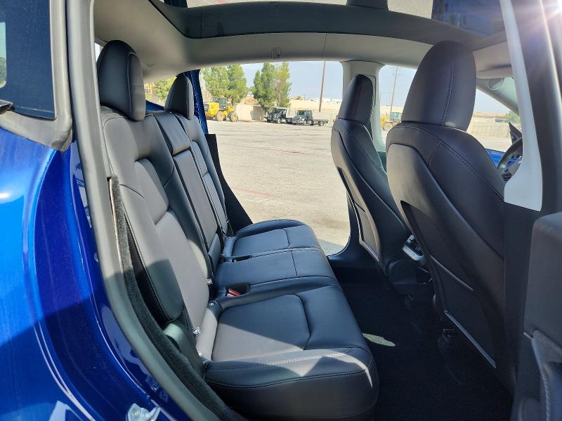 53393376 :رقم المزاد ، 7SAYGDEE9SF219007 vin ، 2025 Tesla Model Y مزاد بيع