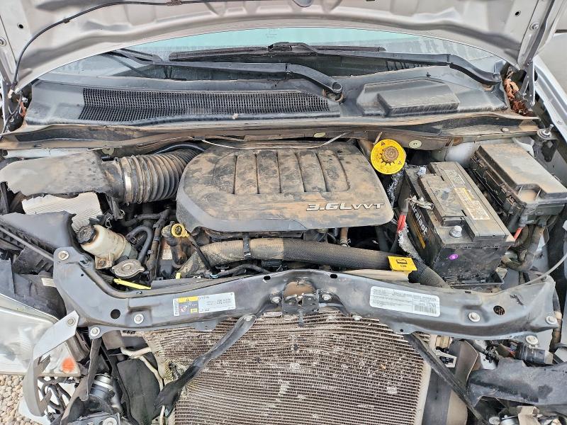 2015 Chrysler Town & Country მანქანა იყიდება აუქციონზე, vin: 2C4RC1BG4FR676335, აუქციონის ნომერი: 58326496