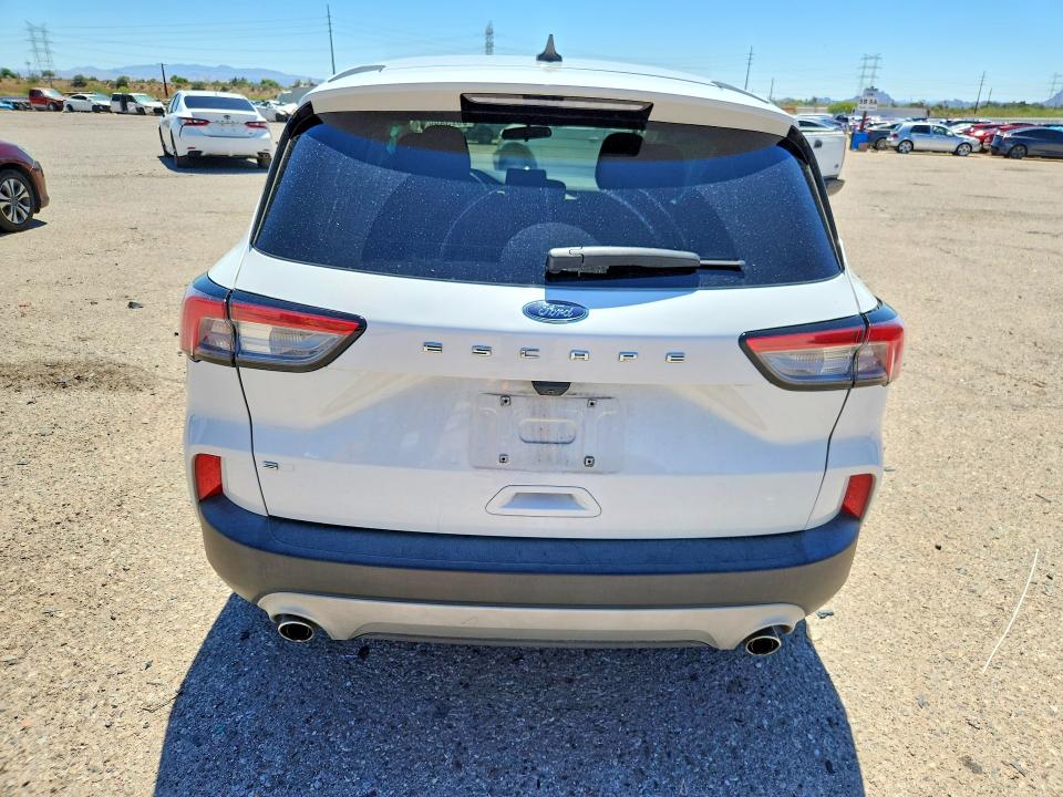 58238996 :رقم المزاد ، 1FMCU9G61NUA69565 vin ، 2022 Ford Escape مزاد بيع