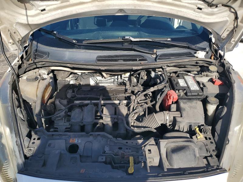 2015 Ford Fiesta მანქანა იყიდება აუქციონზე, vin: 3FADP4BJ7FM204378, აუქციონის ნომერი: 50253566
