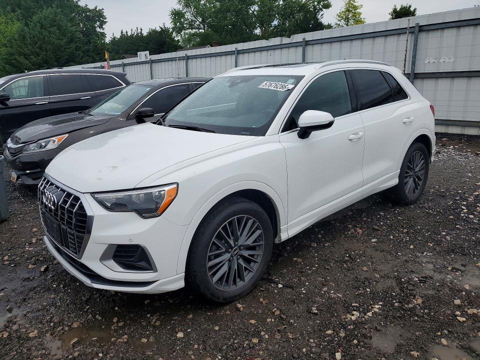 Продажа на аукционе авто 2022 Audi Q3, vin: WA1AUCF39N1011117, номер лота: 57676286