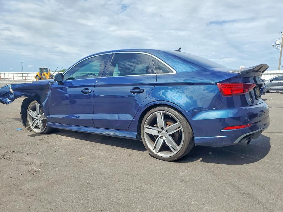 Продажа на аукционе авто 2019 Audi A3, vin: WAUJEGFFXK1018235, номер лота: 57631476