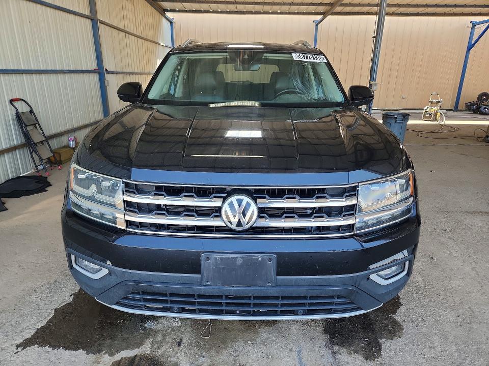 58778136 :رقم المزاد ، 1V2NR2CA6JC545890 vin ، 2018 Volkswagen Atlas مزاد بيع