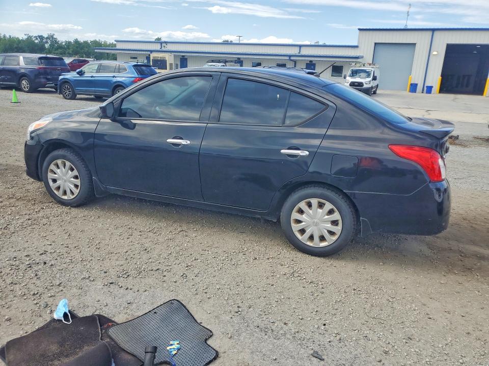 55506116 :رقم المزاد ، 3N1CN7AP6HL885826 vin ، 2017 Nissan Versa مزاد بيع