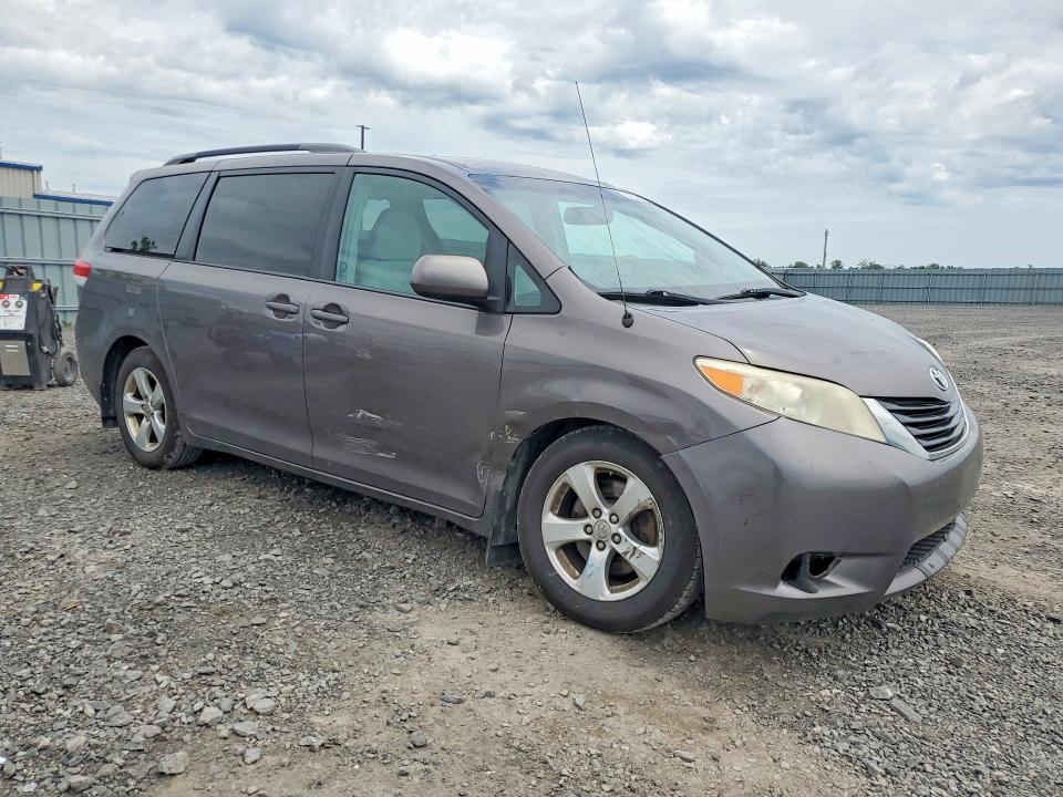 Продаж на аукціоні авто 2013 Toyota Sienna, vin: 5TDKK3DC0DS339188, номер лоту: 58233456