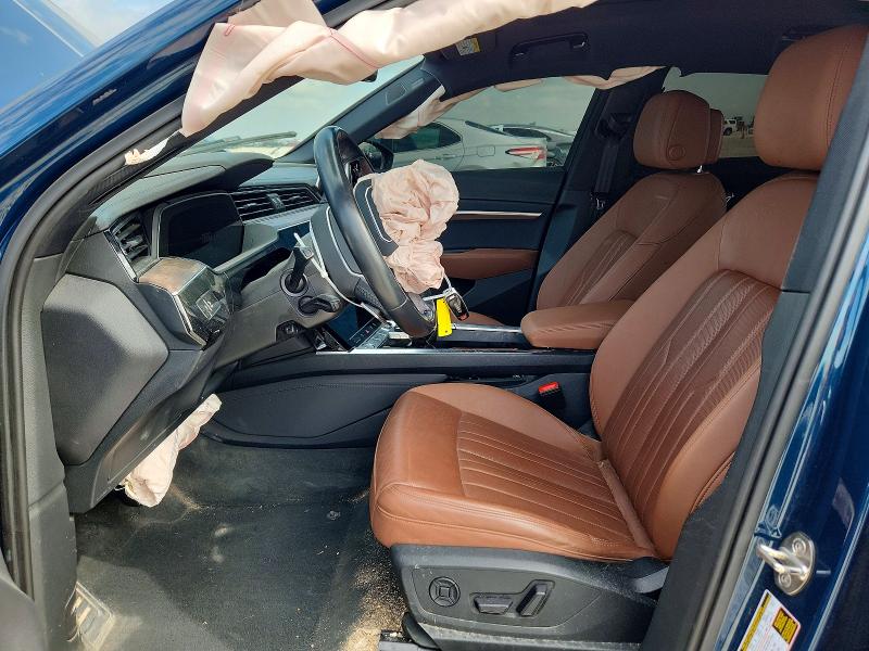 2019 Audi E-tron მანქანა იყიდება აუქციონზე, vin: WA1LAAGE1KB021698, აუქციონის ნომერი: 58891296