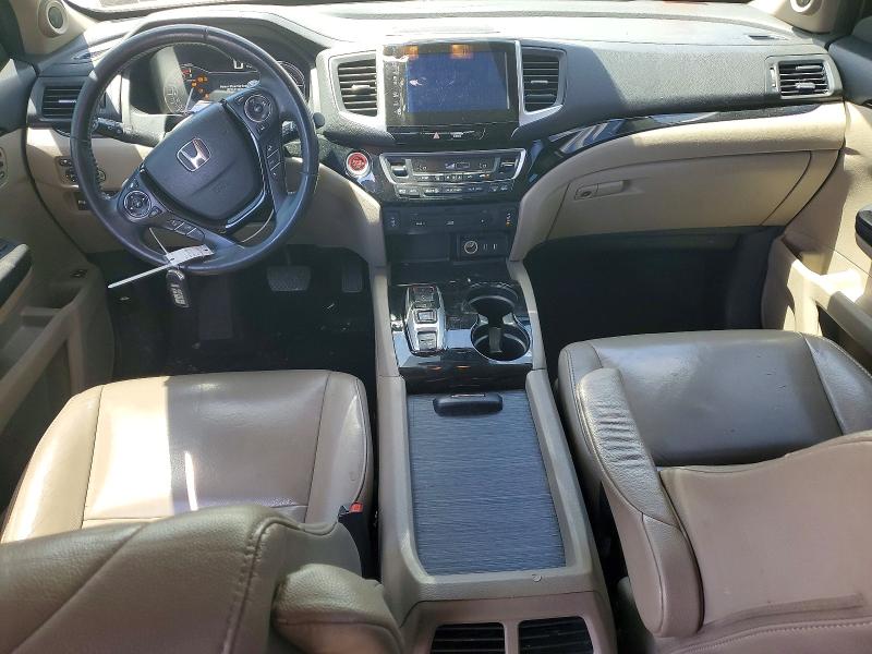 55179056 :رقم المزاد ، 5FNYF6H98HB010733 vin ، 2017 Honda Pilot مزاد بيع