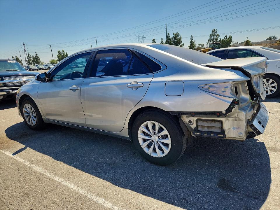 2015 Toyota Camry მანქანა იყიდება აუქციონზე, vin: 4T1BF1FK2FU968880, აუქციონის ნომერი: 58839246