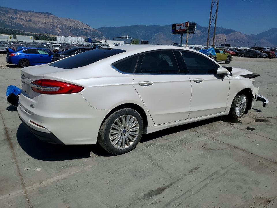 2020 Ford Fusion მანქანა იყიდება აუქციონზე, vin: 3FA6P0LUXLR112951, აუქციონის ნომერი: 58479486