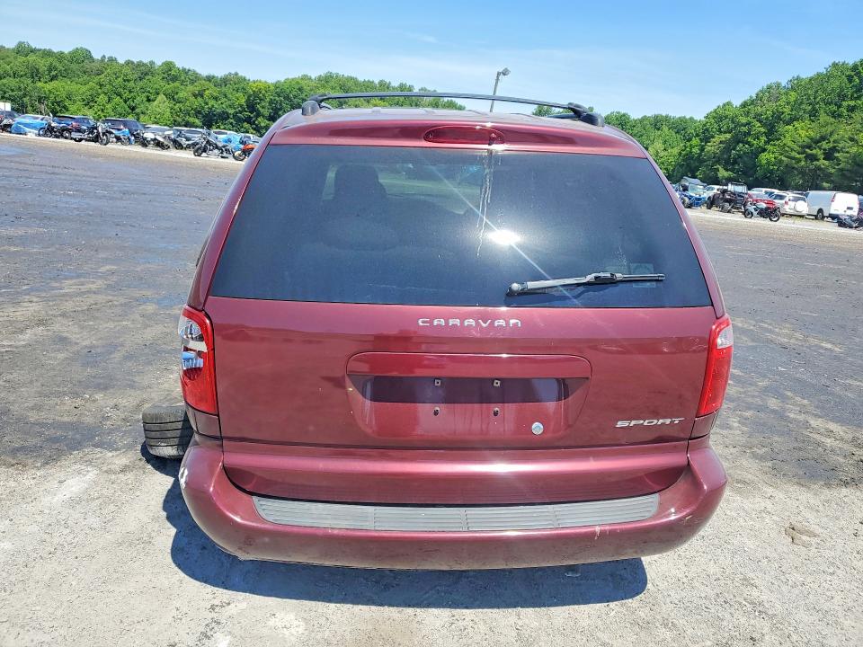 2003 Dodge Caravan მანქანა იყიდება აუქციონზე, vin: 1D8GP45383B188880, აუქციონის ნომერი: 55647116