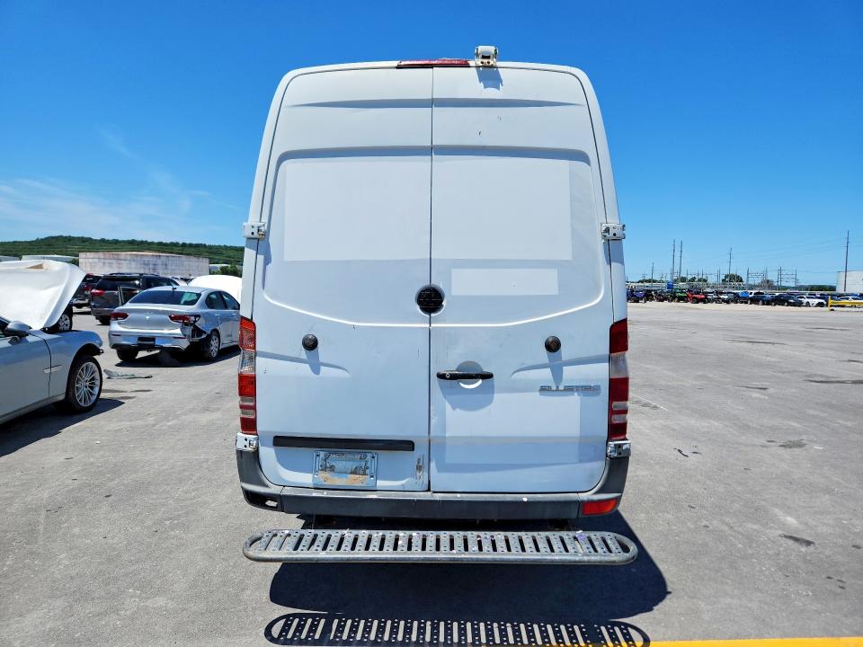 Продаж на аукціоні авто 2015 Mercedes-benz Sprinter, vin: WD3PE8DBXFP133921, номер лоту: 57317466
