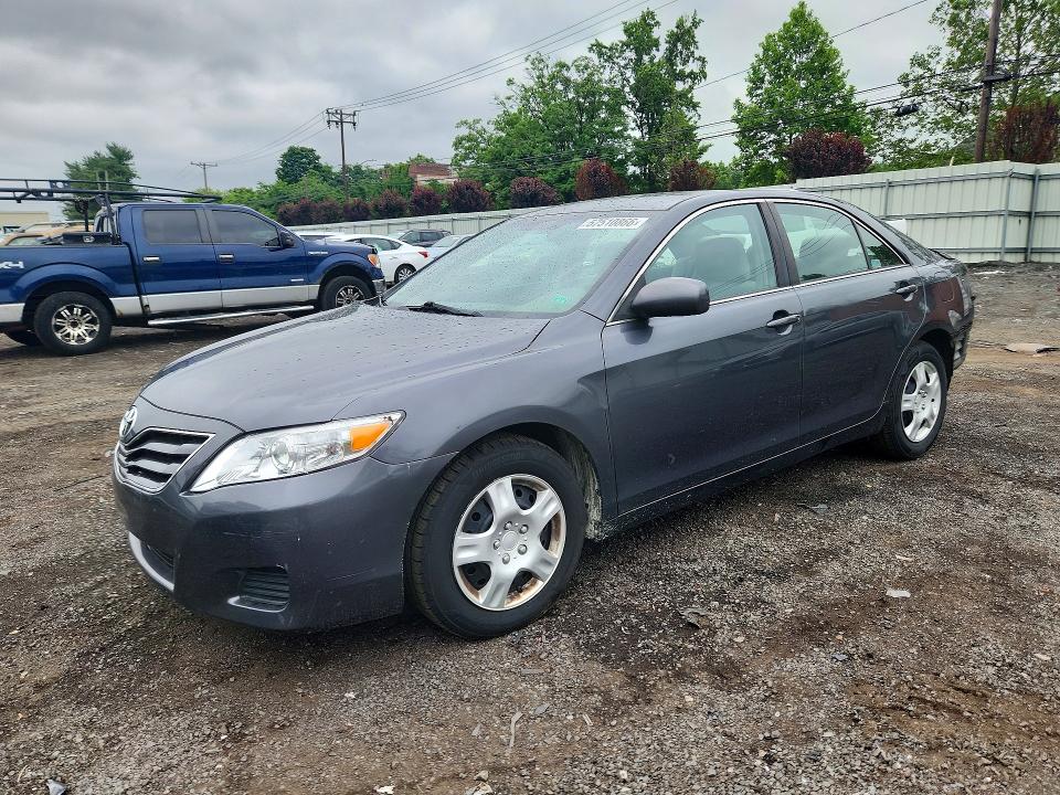 57510866 :رقم المزاد ، 4T1BF3EK1AU032867 vin ، 2010 Toyota Camry مزاد بيع
