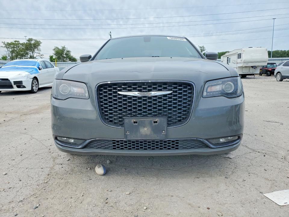 Продажа на аукционе авто 2019 Chrysler 300, vin: 2C3CCAGG2KH610658, номер лота: 58909386