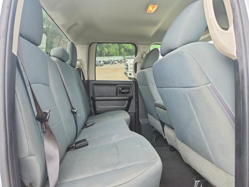 56641756 :رقم المزاد ، 1C6RR6FGXKS630580 vin ، 2019 Ram 1500 Classic مزاد بيع