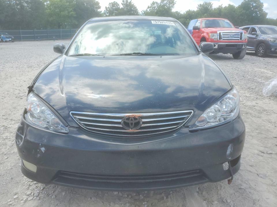 2005 Toyota Camry მანქანა იყიდება აუქციონზე, vin: 4T1BF30K65U614251, აუქციონის ნომერი: 57526496