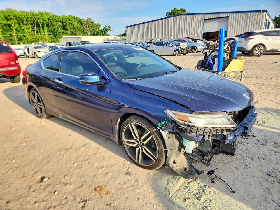 2016 Honda Accord მანქანა იყიდება აუქციონზე, vin: 1HGCT2B03GA003896, აუქციონის ნომერი: 55207466