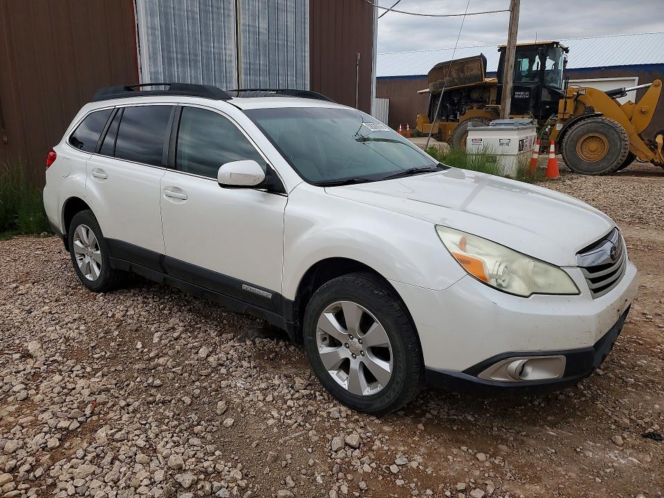 2011 Subaru Outback მანქანა იყიდება აუქციონზე, vin: 4S4BRBGC9B3334163, აუქციონის ნომერი: 58370176