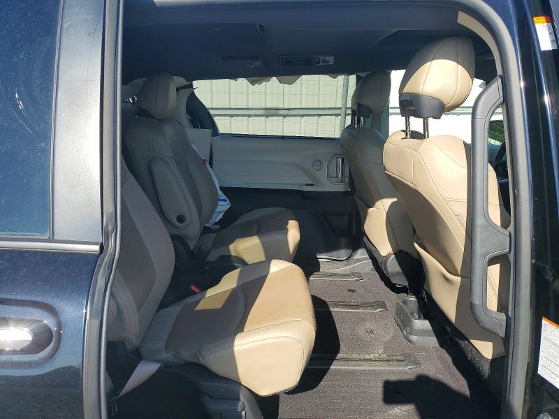 55227676 :رقم المزاد ، 5TDZSKFC1MS032988 vin ، 2021 Toyota Sienna مزاد بيع